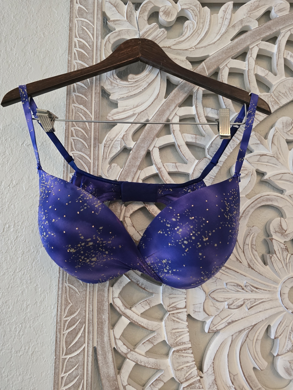 Victoria's Secret Lounge Women's 36D Underwire Padded T-Shirt Bra Purple Gold